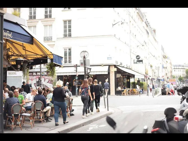 Centre Historique Marais 公寓 *